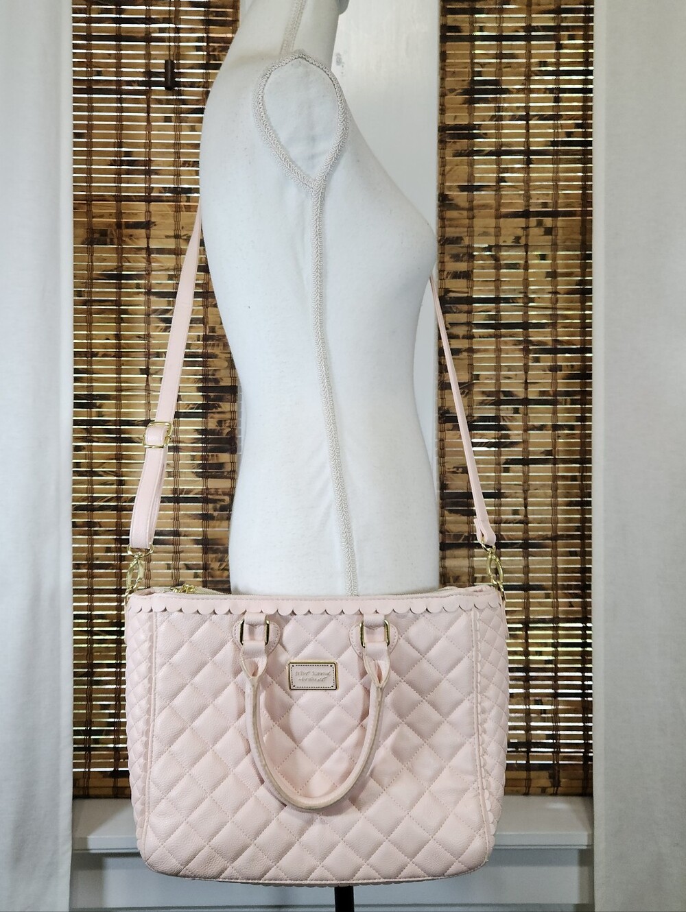 Betsey Johnson Scallop Triple Compartments Satchel Tote Bag - Blush